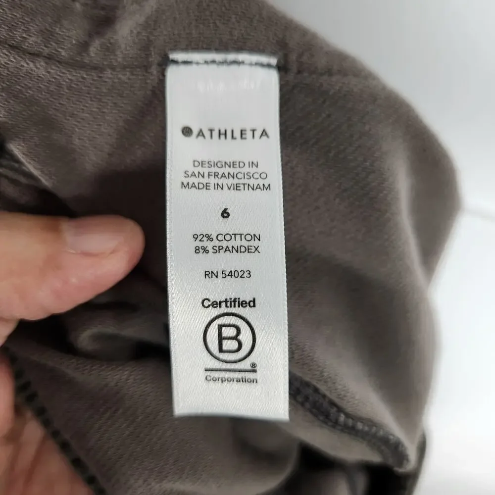 Athleta Camo Farallon Short Black Olive Women's Size 6‎